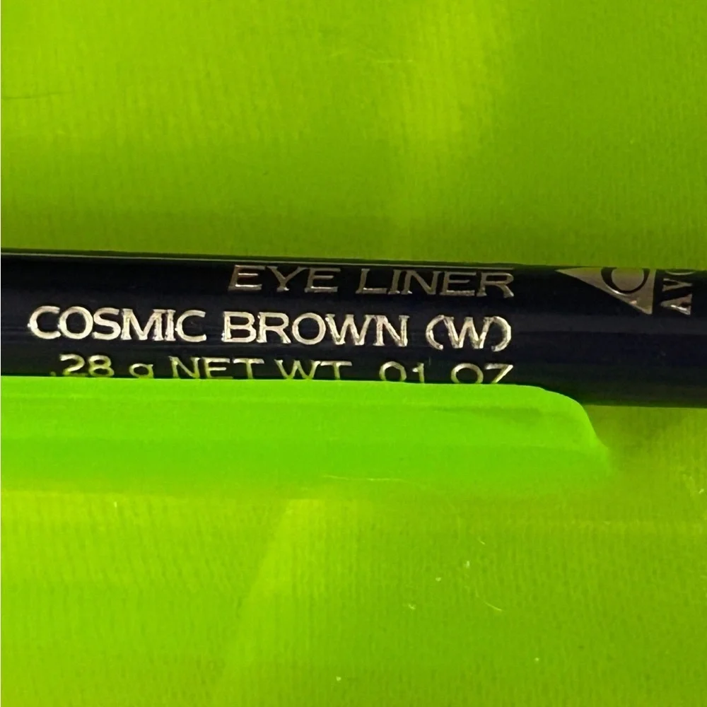 Avon Glimmersticks Eyeliner. Cosmic Brown